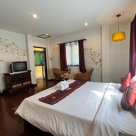 Thapae Boutique House Hotel Chiang Mai Luaran gambar