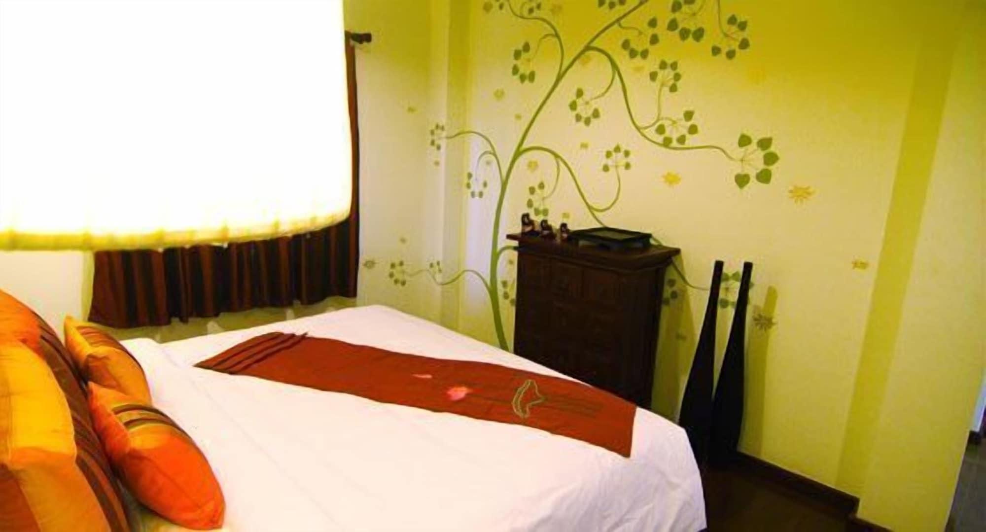 Thapae Boutique House Hotel Chiang Mai Luaran gambar