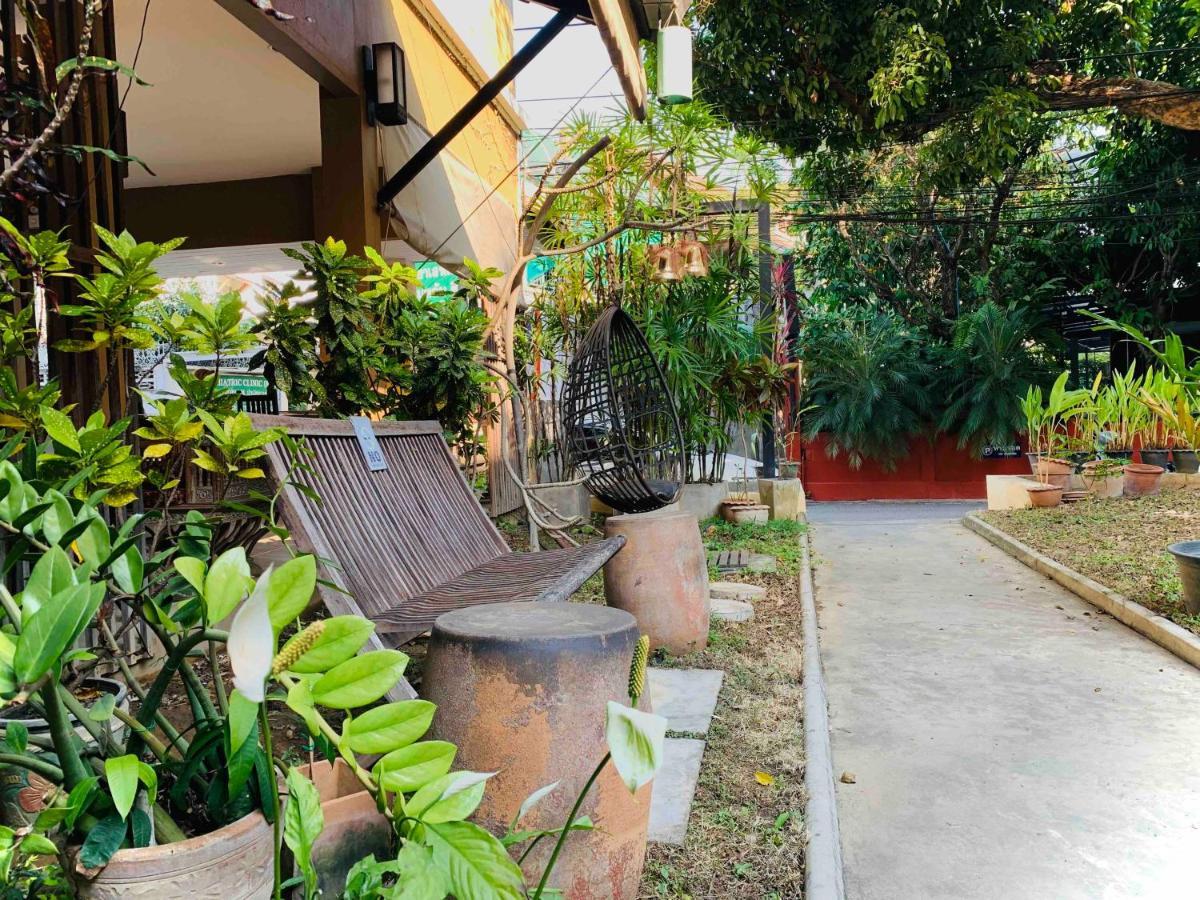 Thapae Boutique House Hotel Chiang Mai Luaran gambar