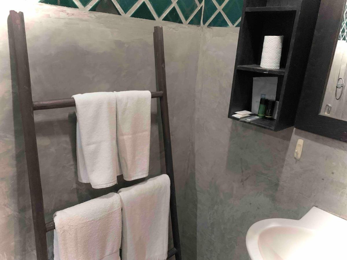 Thapae Boutique House Hotel Chiang Mai Luaran gambar