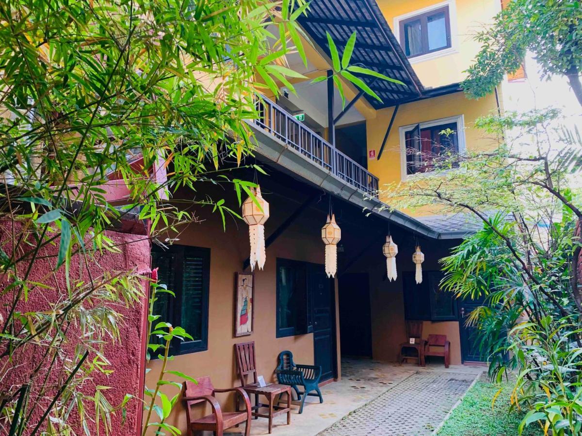 Thapae Boutique House Hotel Chiang Mai Luaran gambar