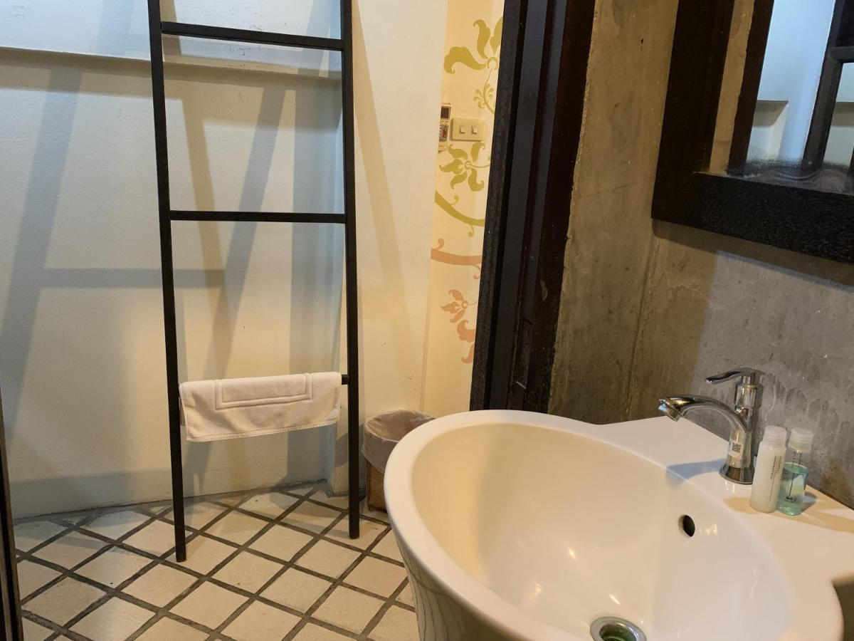Thapae Boutique House Hotel Chiang Mai Luaran gambar