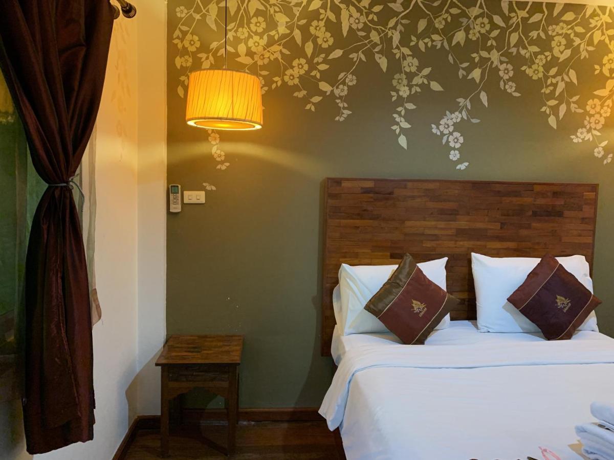 Thapae Boutique House Hotel Chiang Mai Luaran gambar