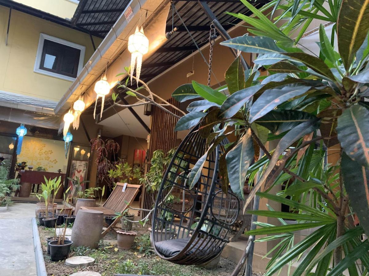 Thapae Boutique House Hotel Chiang Mai Luaran gambar