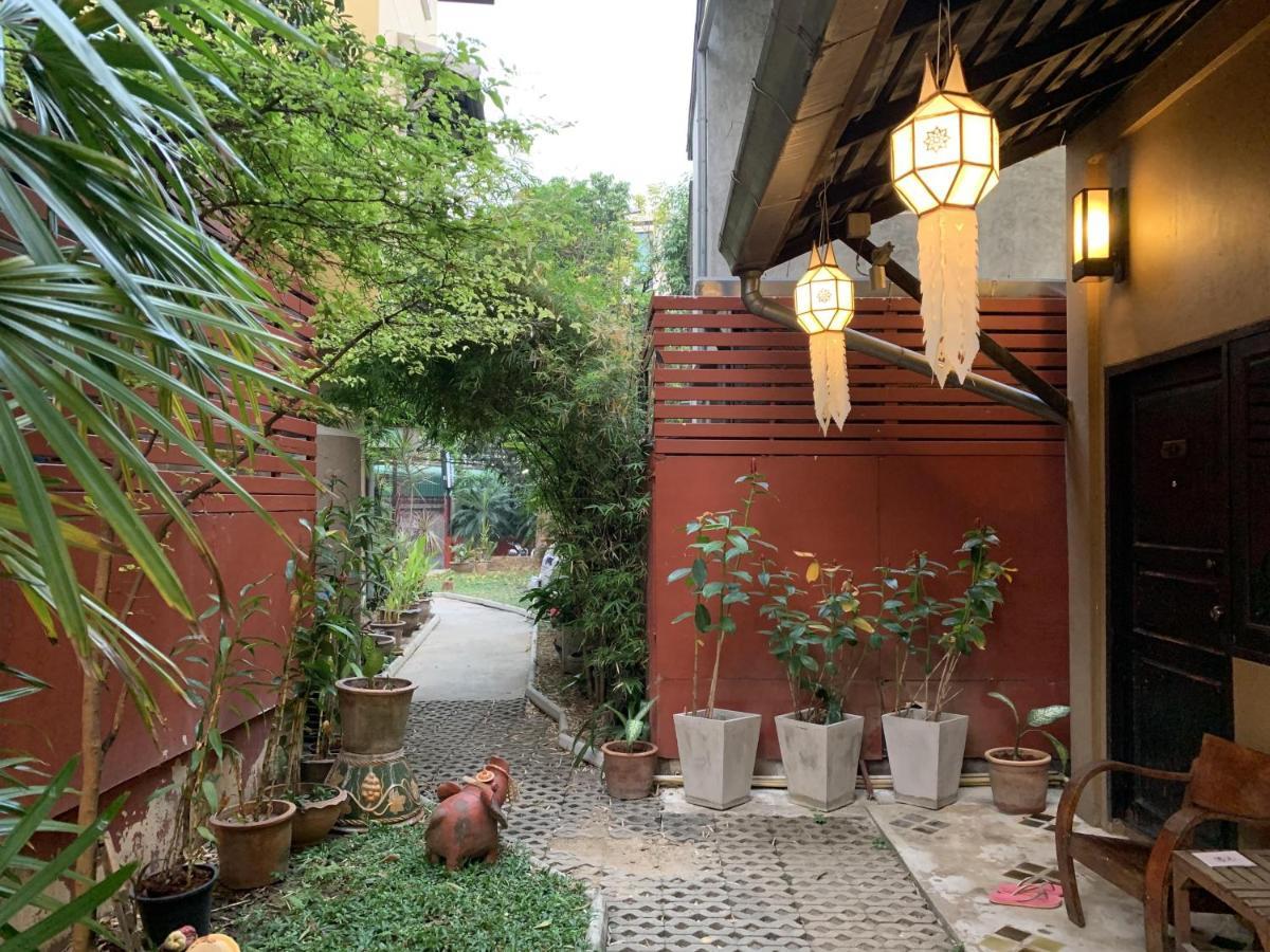 Thapae Boutique House Hotel Chiang Mai Luaran gambar