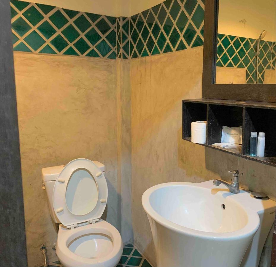 Thapae Boutique House Hotel Chiang Mai Luaran gambar
