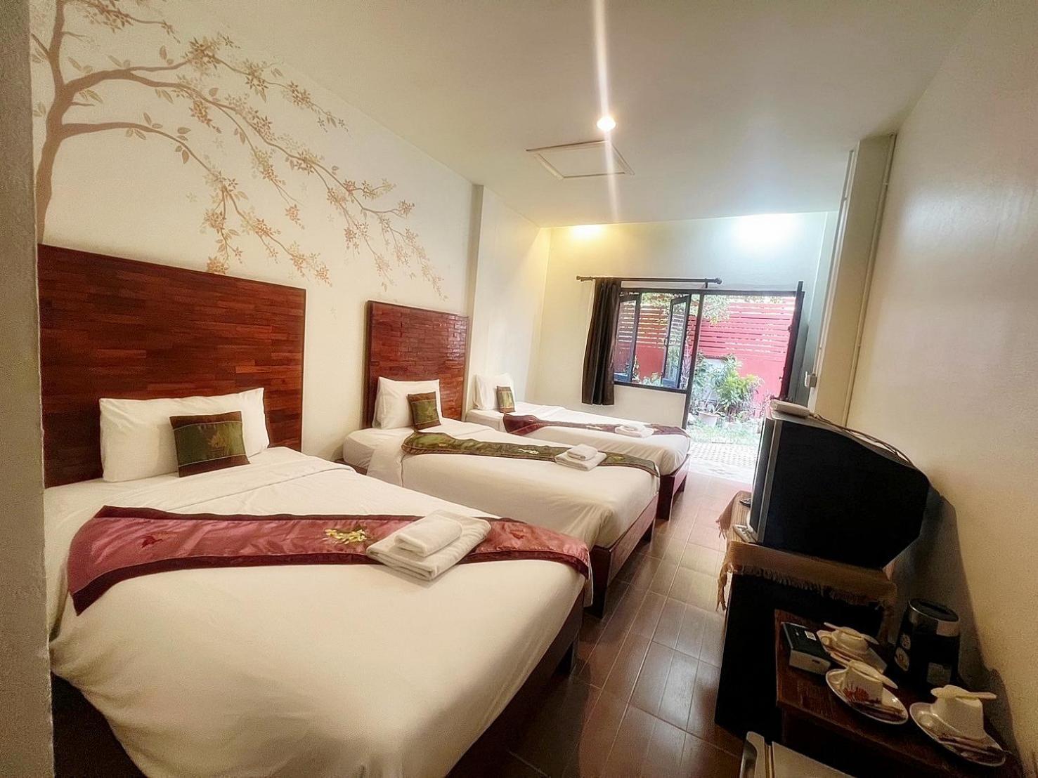 Thapae Boutique House Hotel Chiang Mai Luaran gambar